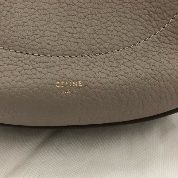 Authentic Céline Medium Zip Hobo - Picture 3 of 8